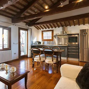  Apartment San Marco Luxury Loft With Terrace Italy